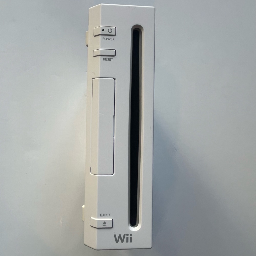 Original Nintendo Wii Gaming Console - Picture 5 of 8